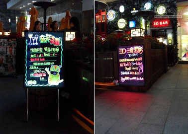 RGB تغییر سحر و جادو درخشش LED تخته نوشتن در فضای باز / سرپوشیده 7 رنگ LED نشانه